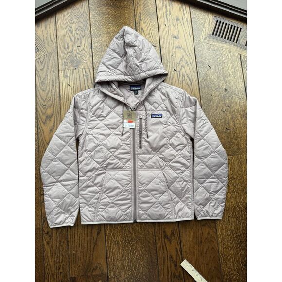 Patagonia Women's Diamond Quilted Bomber Hoody - Picture 1 of 7